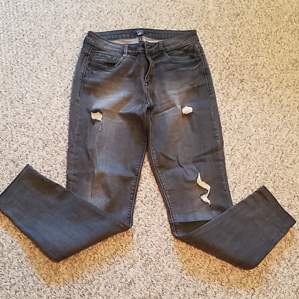 Grey distressed jeans